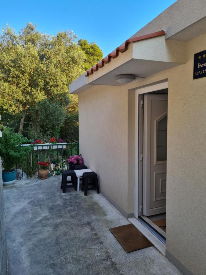 Apartments Hana Говедари Екстериор снимка